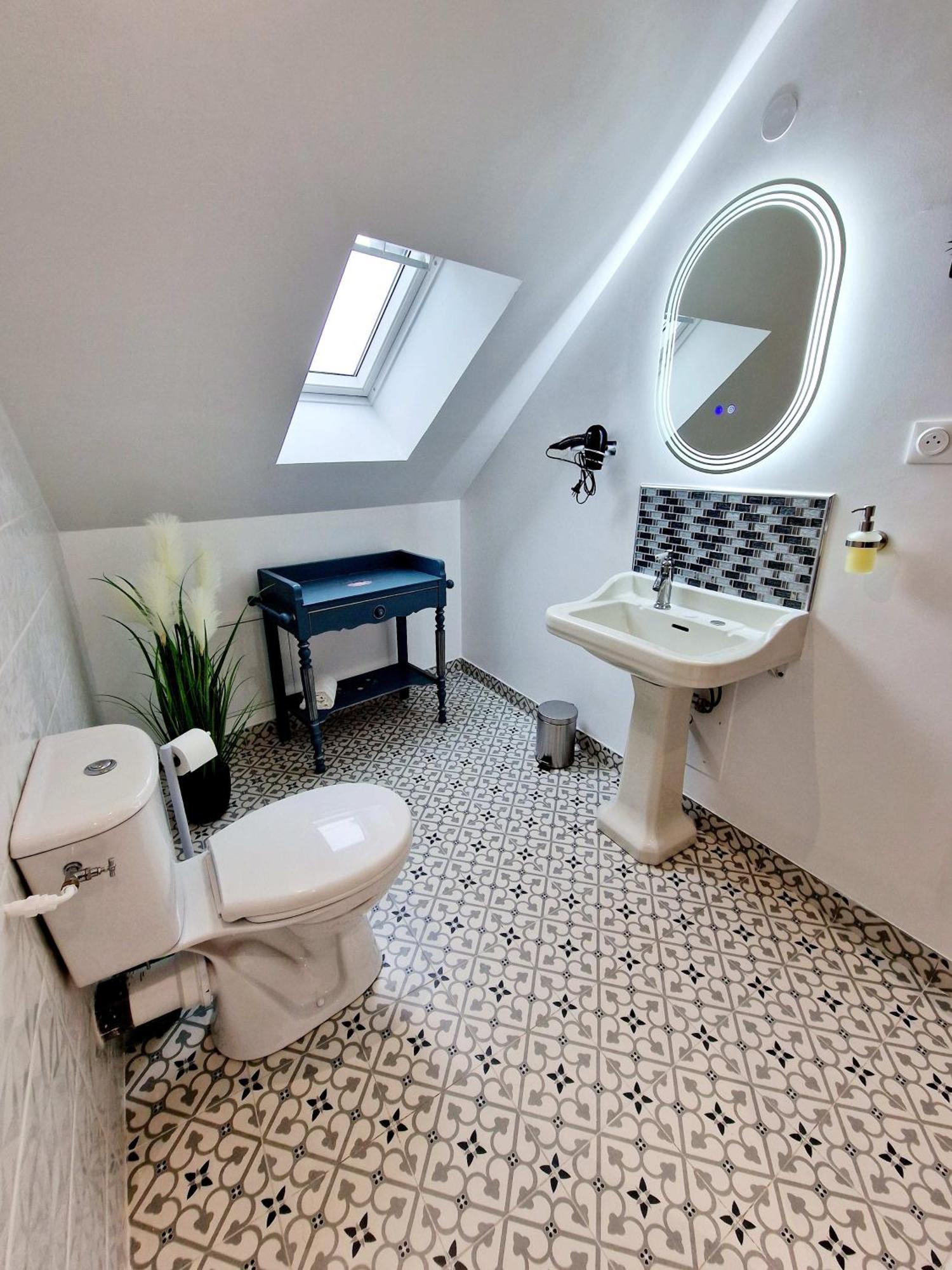 Le Colombier Apartment Laon Exterior photo